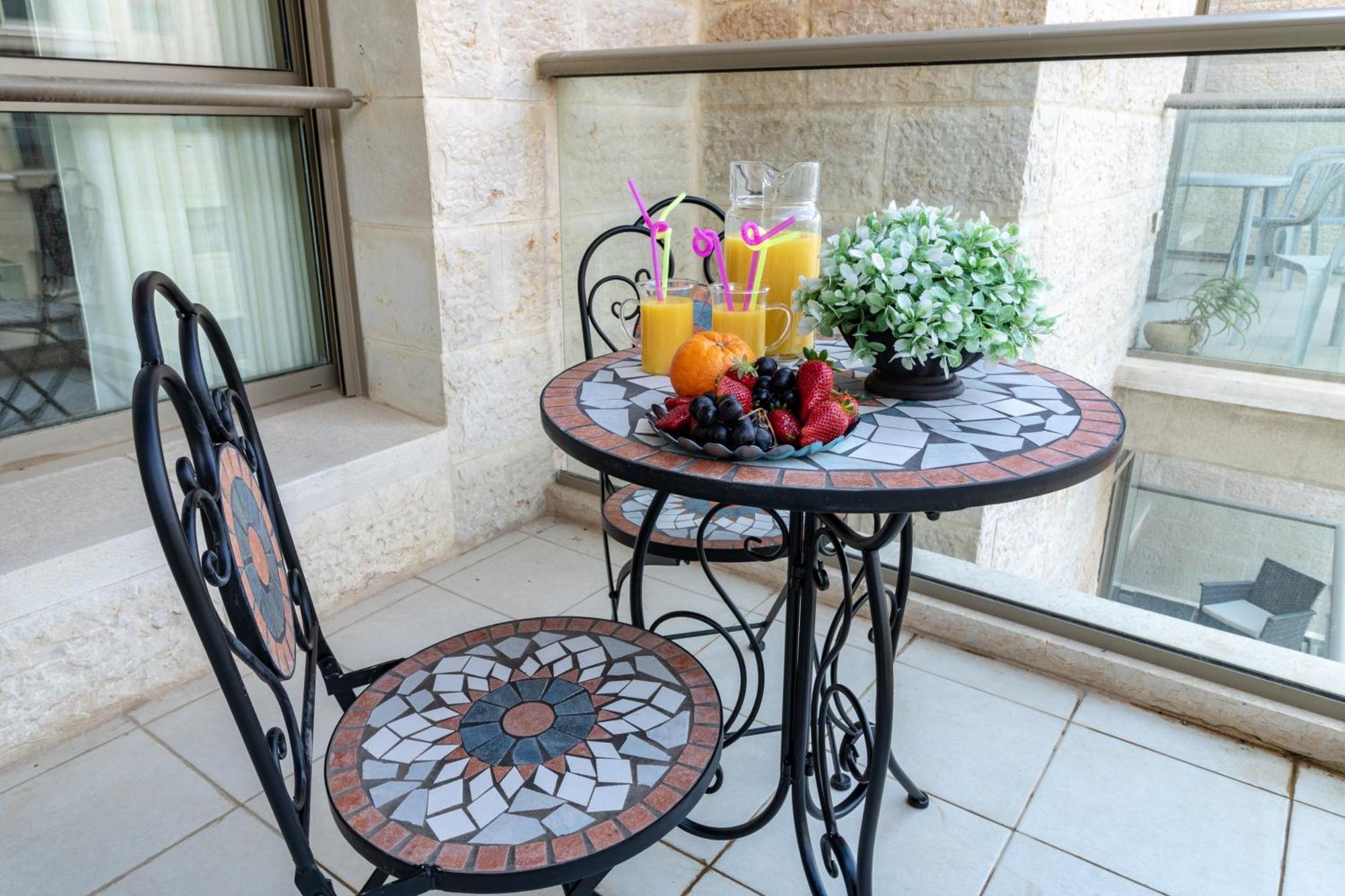 Isrentals Haneviim - Aparthotel In City Center 예루살렘 외부 사진